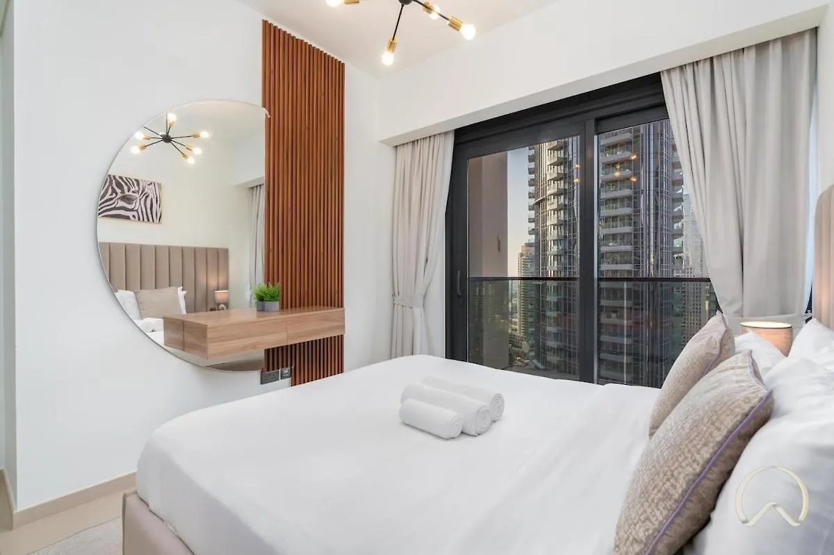 Luxurious 4Br In Act 1 Act 2 With Burj Khalifa View Apartment Dubai United Arab Emirates