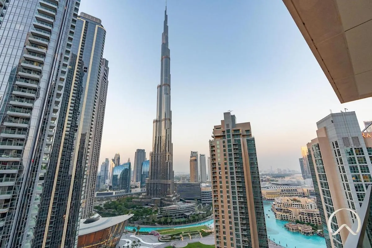 Luxurious 4Br In Act 1 Act 2 With Burj Khalifa View Apartment Dubai 0*,  United Arab Emirates