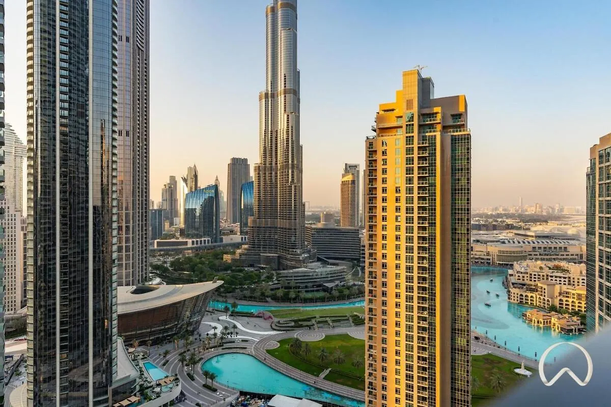 Luxurious 4Br In Act 1 Act 2 With Burj Khalifa View Apartment Dubai